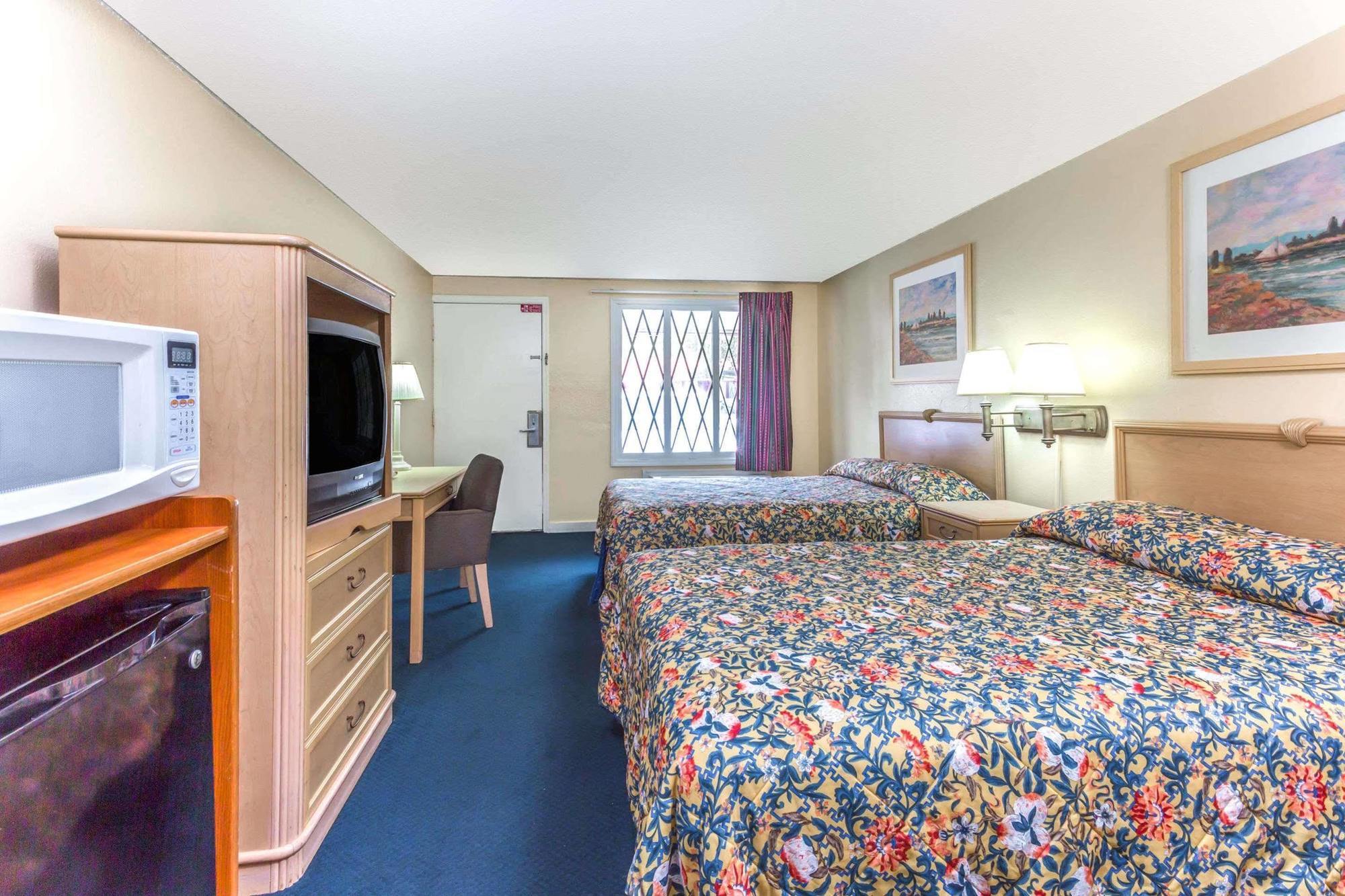 Knights Inn Norcross Extérieur photo